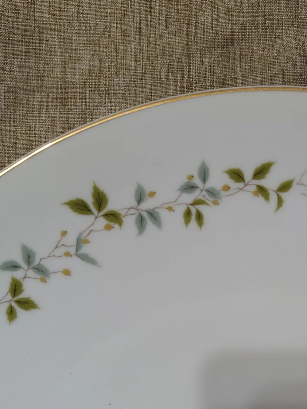 Mikasa elegant white